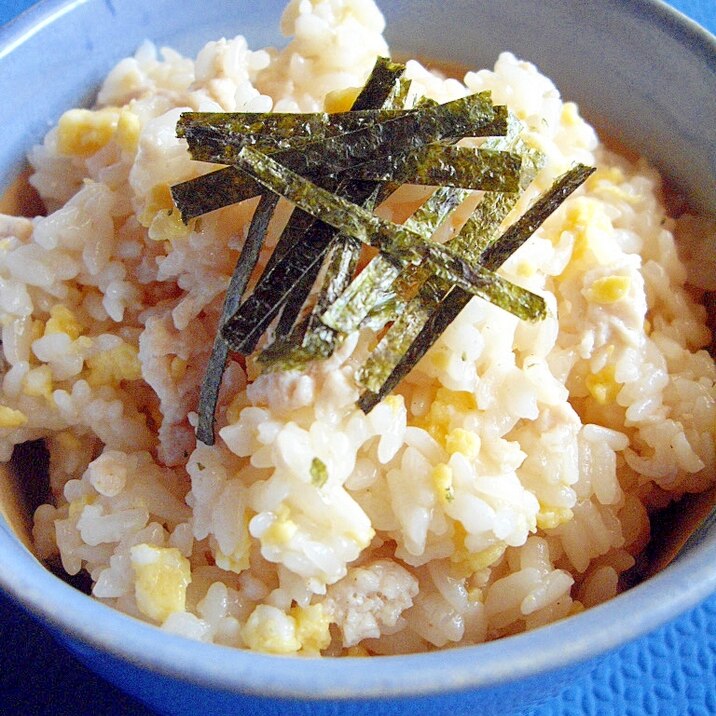 シンプルが美味しい！鶏ひき肉の炊き込みご飯♪